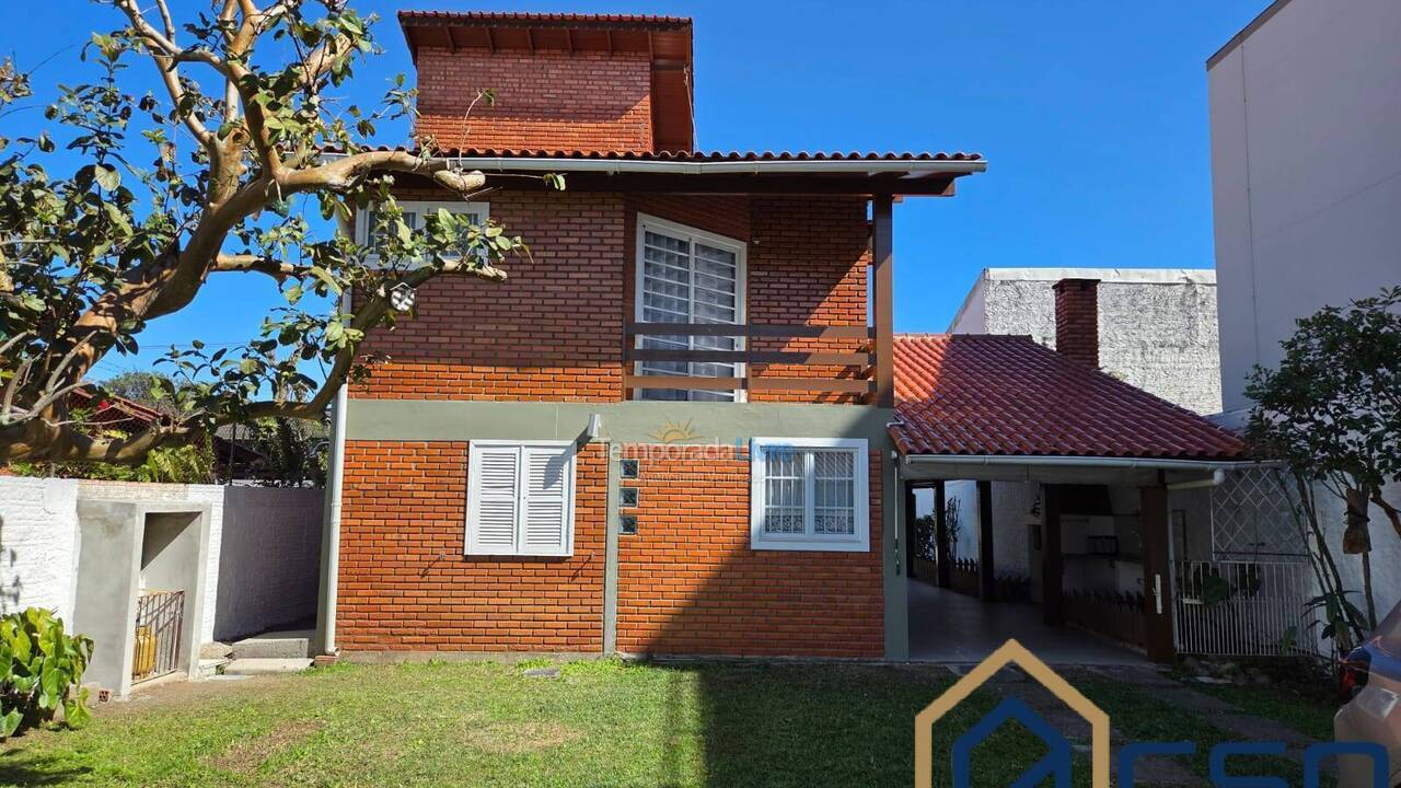 House for vacation rental in Florianopolis (Canasvieiras)