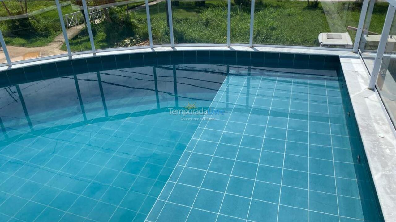 Apartment for vacation rental in Ubatuba (Praia das Toninhas)