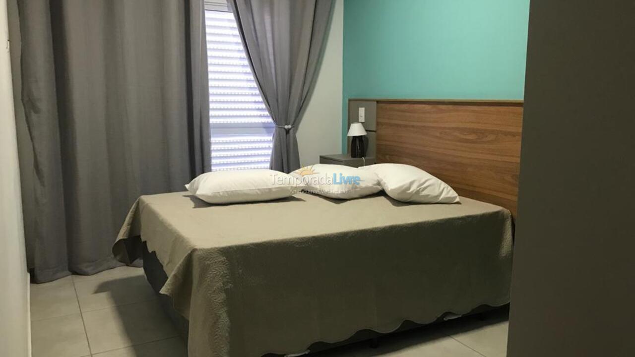 Apartment for vacation rental in Ubatuba (Praia das Toninhas)