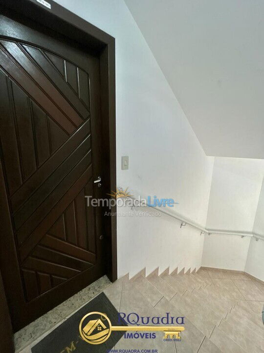 Apartamento para alquiler de vacaciones em Bombinhas (Praia de Bombas)