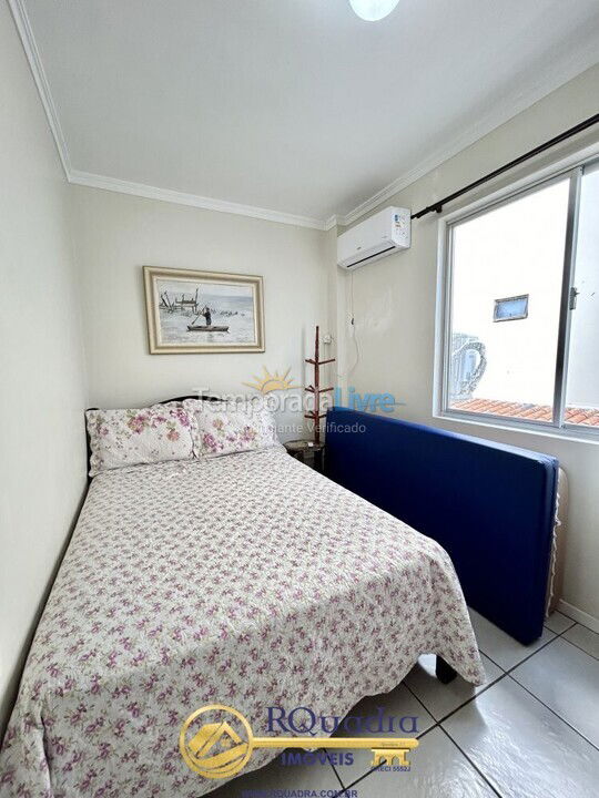 Apartment for vacation rental in Bombinhas (Praia de Bombas)