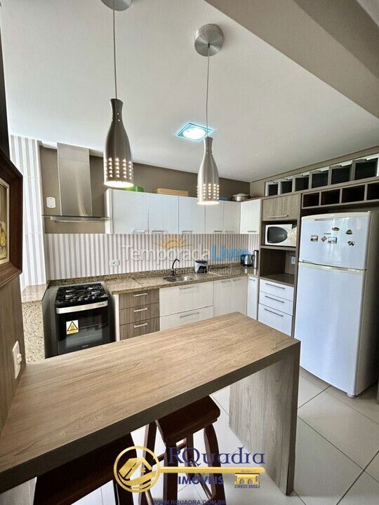 Apartment for vacation rental in Bombinhas (Praia de Bombas)