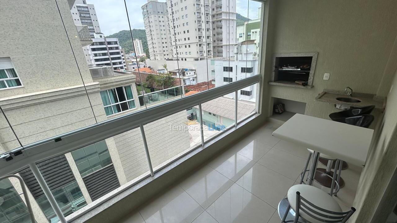 Apartment for vacation rental in Itapema (Centro)