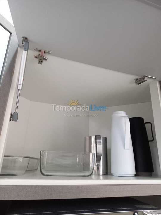 Casa para aluguel de temporada em Itapema (Meia Praia)