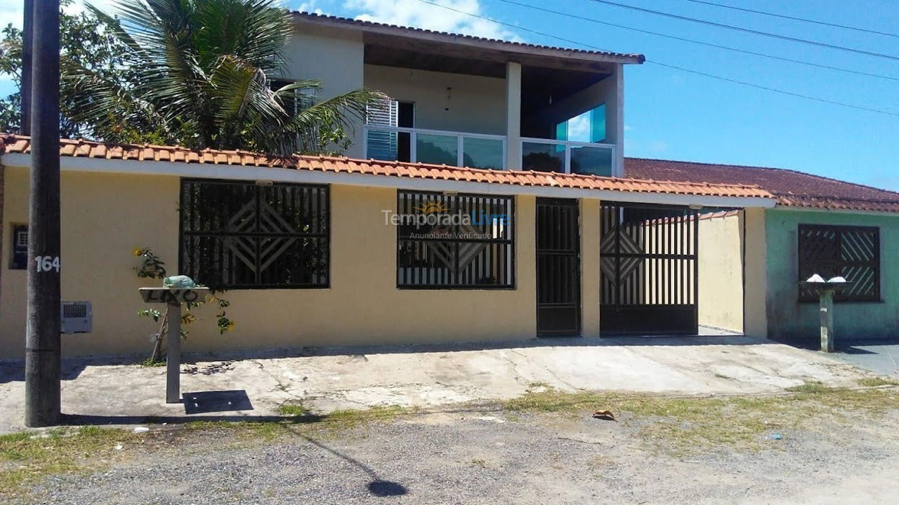 House for vacation rental in Peruíbe (Jardim São Luiz)
