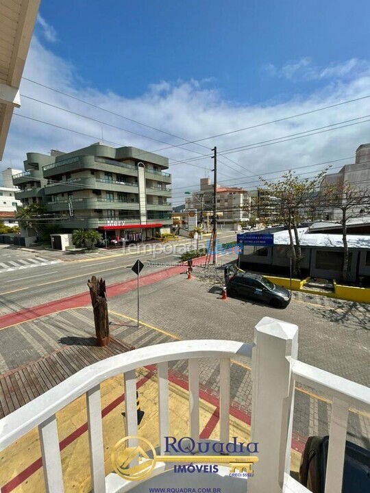 Apartamento para aluguel de temporada em Bombinhas (Praia de Bombas)