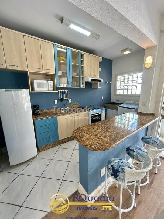 Apartamento para aluguel de temporada em Bombinhas (Praia de Bombas)