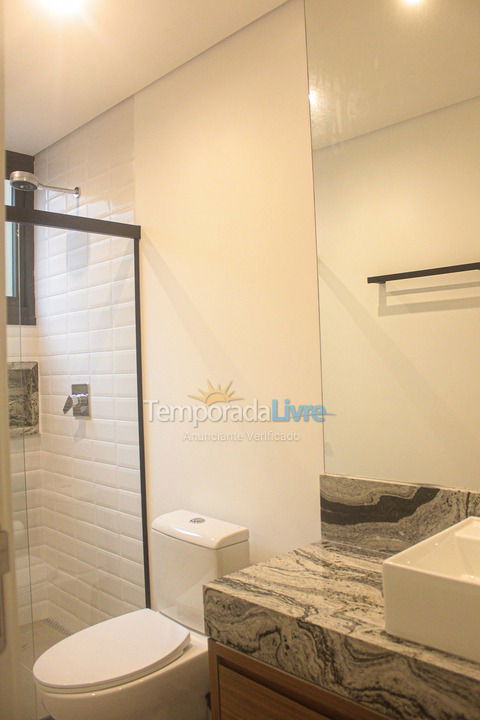 Casa para aluguel de temporada em São Sebastião (Camburi)