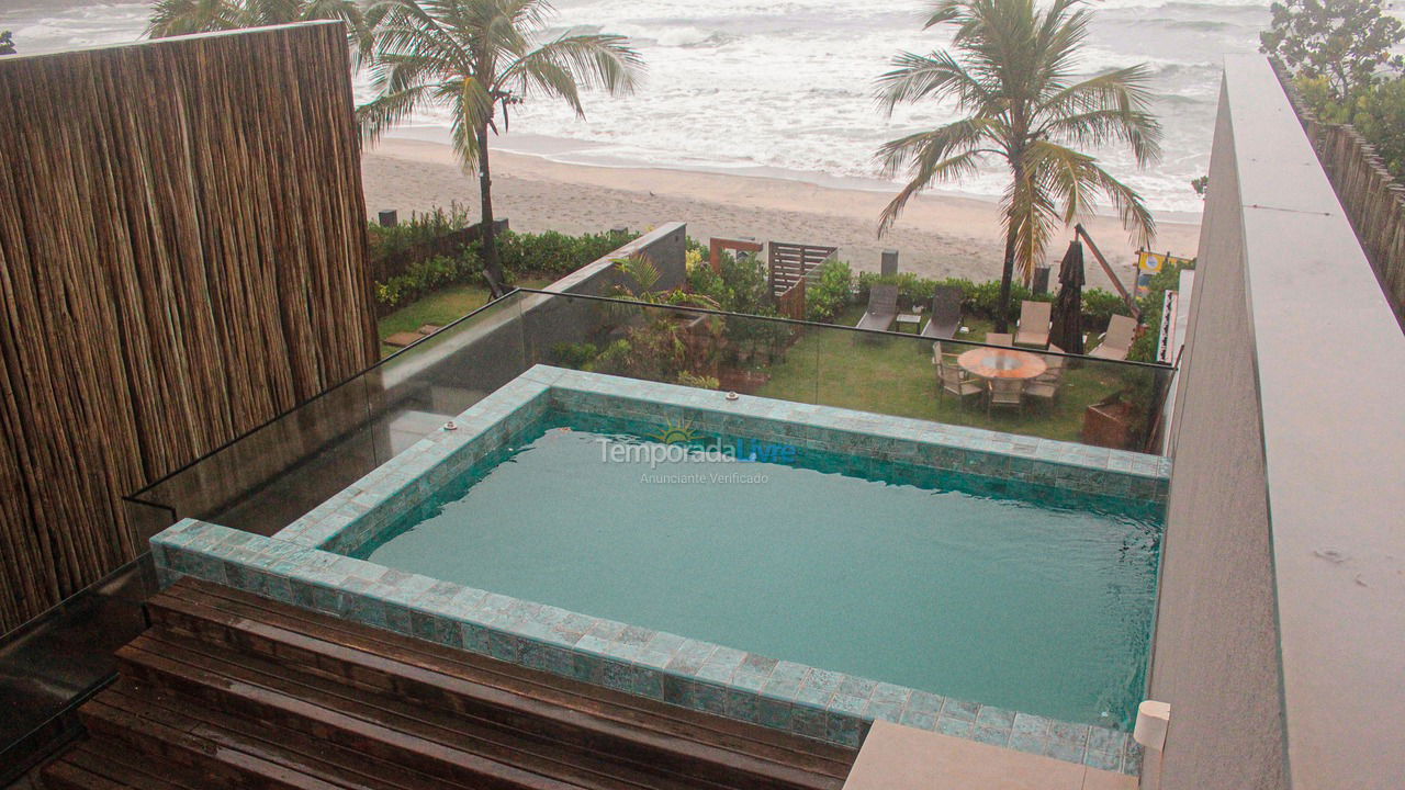 Casa para aluguel de temporada em São Sebastião (Camburi)
