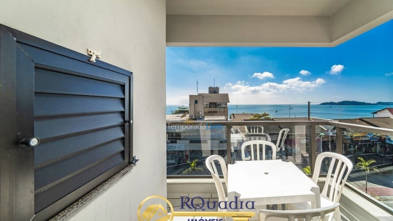 Apartment for vacation rental in Bombinhas (Praia de Bombas)