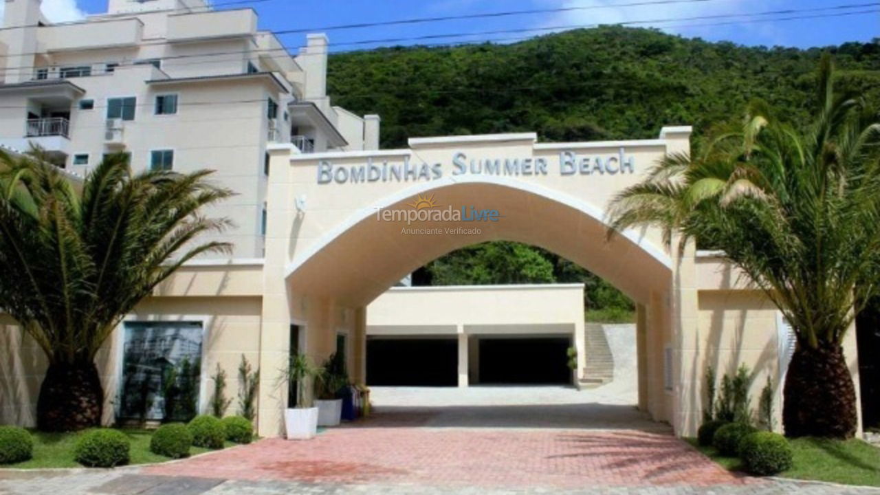 Apartment for vacation rental in Bombinhas (Praia de Bombas)