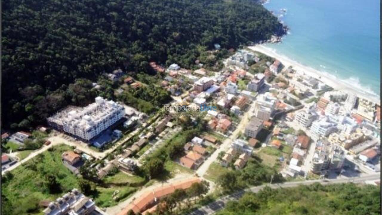 Apartment for vacation rental in Bombinhas (Praia de Bombas)