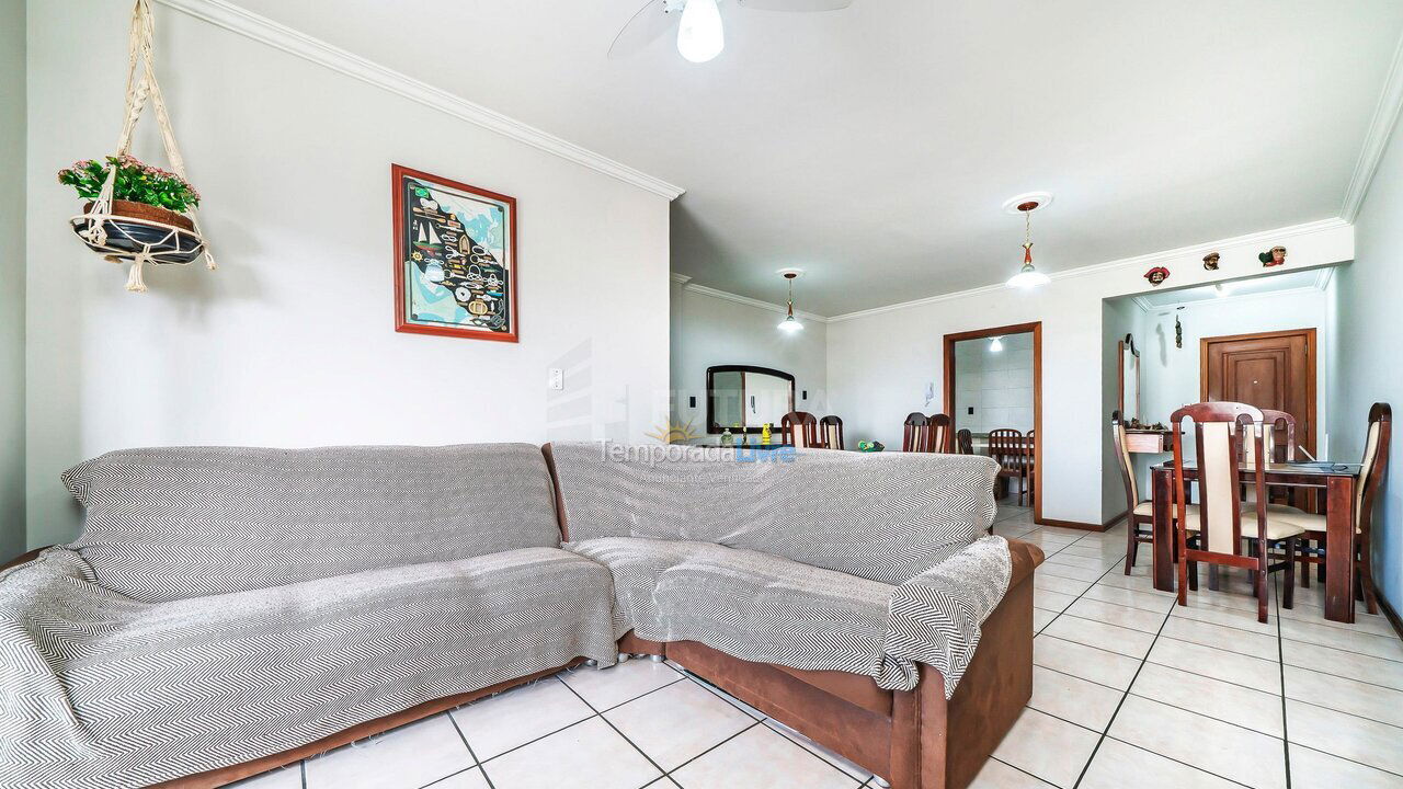 Apartment for vacation rental in Bombinhas (Praia de Bombinhas)