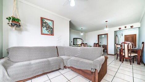 Apartment in Bombinhas for Seasonal Rental