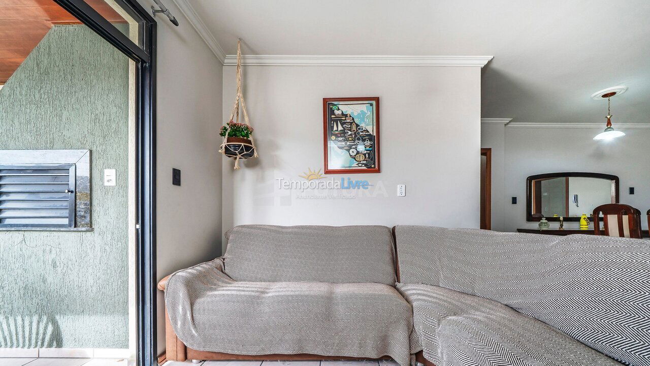 Apartment for vacation rental in Bombinhas (Praia de Bombinhas)