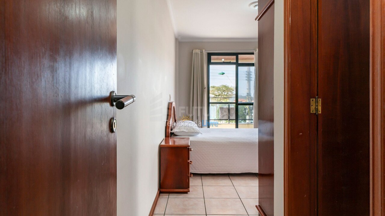 Apartment for vacation rental in Bombinhas (Praia de Bombinhas)