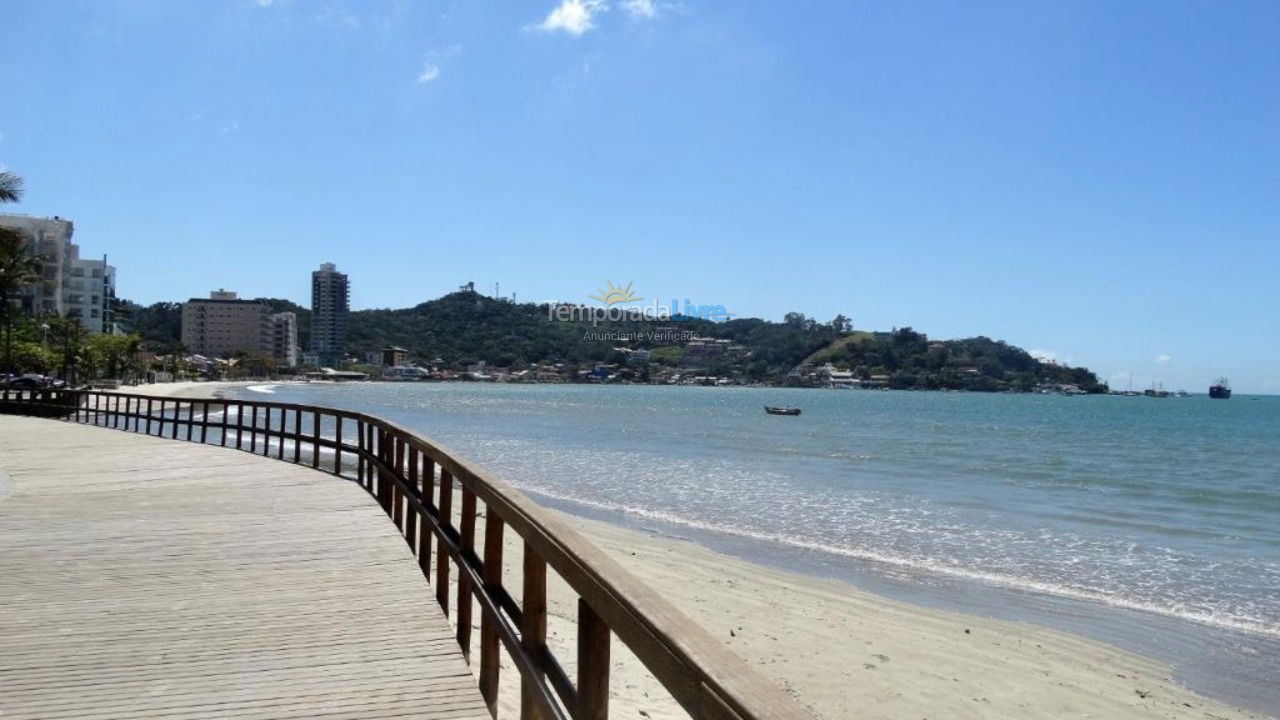 Apartamento para alquiler de vacaciones em Itapema (Centro)