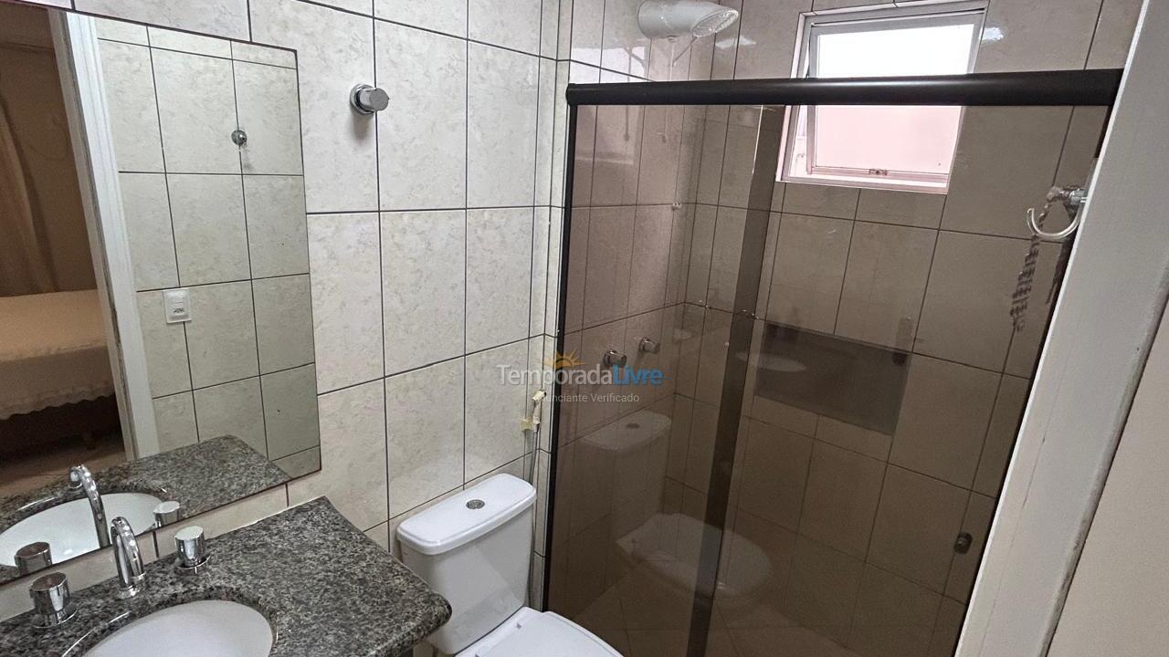 Apartamento para aluguel de temporada em Itapema (Centro)