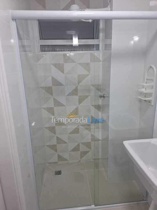 Apartamento para aluguel de temporada em Ubatuba (Praia das Toninhas)