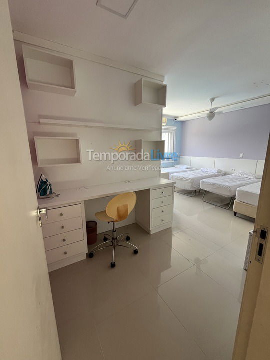 House for vacation rental in Matinhos (Caiobá)