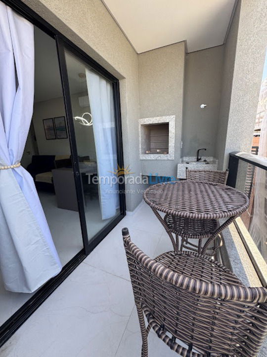 Apartamento para aluguel de temporada em Bombinhas (Praia de Bombas)