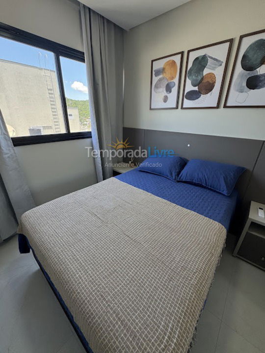 Apartamento para aluguel de temporada em Bombinhas (Praia de Bombas)