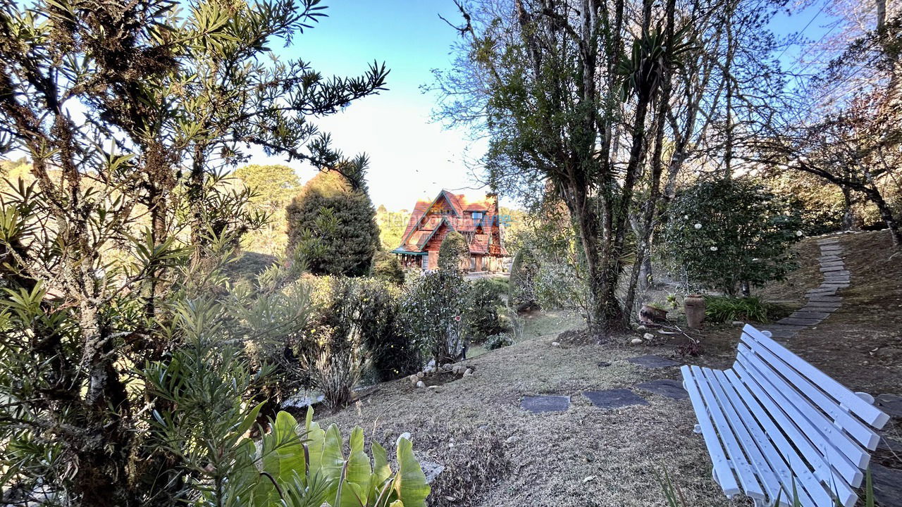 Casa para aluguel de temporada em Campos do Jordão (Alto do Capivari)