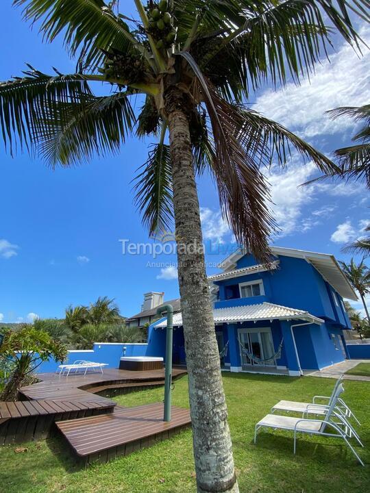 Casa para aluguel de temporada em Bombinhas (Canto Grande)