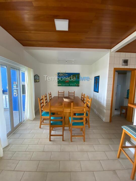 Casa para aluguel de temporada em Bombinhas (Canto Grande)