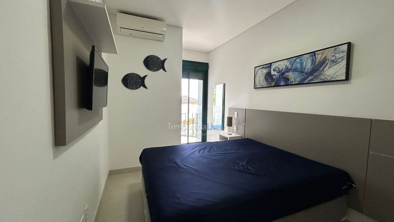 Apartamento para aluguel de temporada em Ubatuba (Praia Grande)