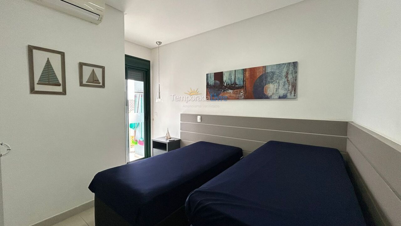 Apartamento para aluguel de temporada em Ubatuba (Praia Grande)