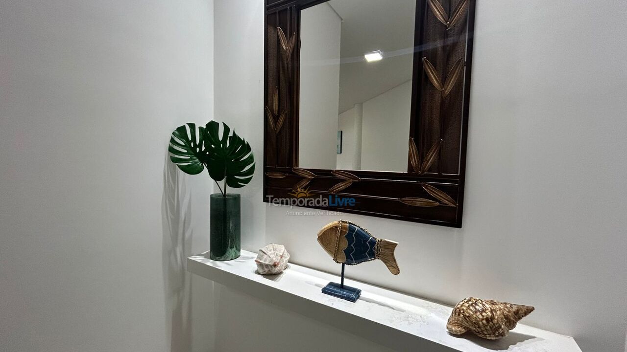 Apartamento para aluguel de temporada em Ubatuba (Praia Grande)