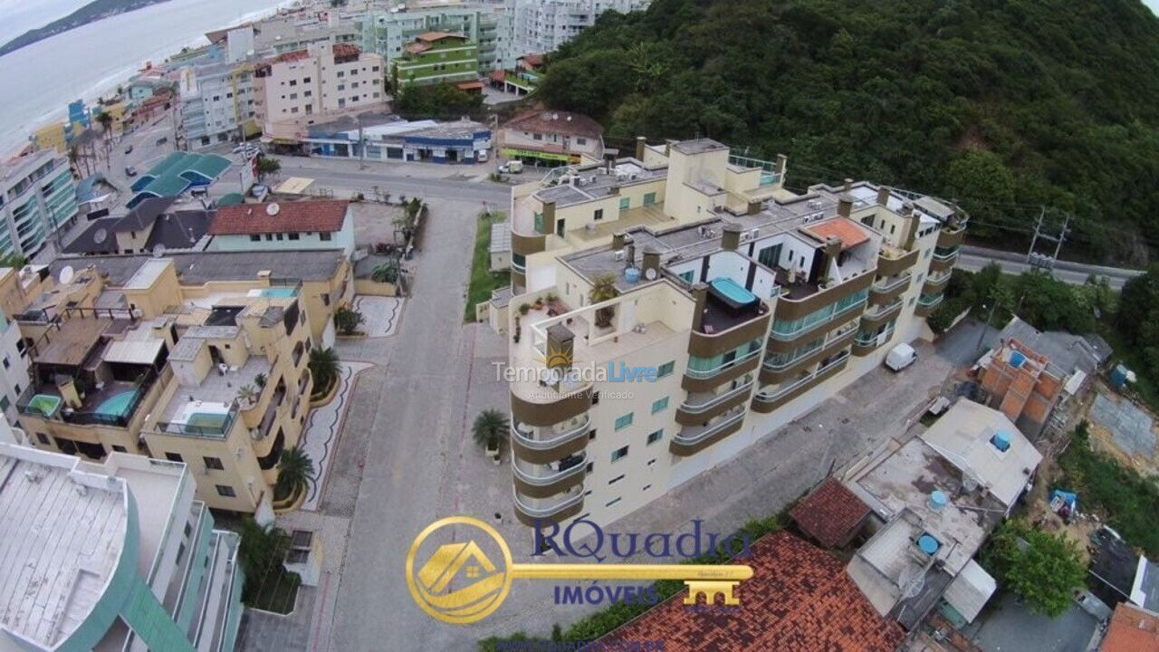House for vacation rental in Bombinhas (Praia de Bombas)
