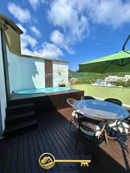 House for vacation rental in Bombinhas (Praia de Bombas)