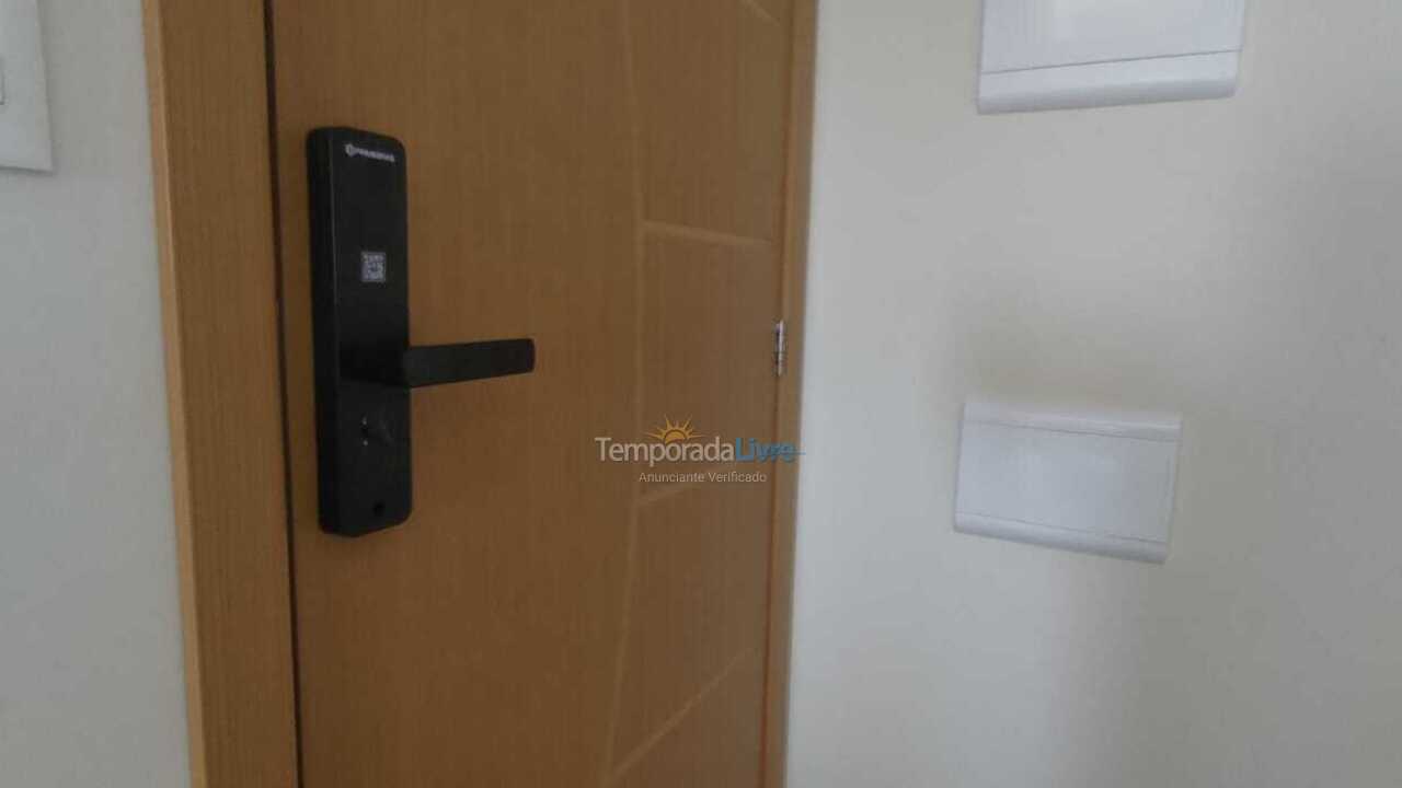 Apartamento para alquiler de vacaciones em Praia Grande (Jardim Real)