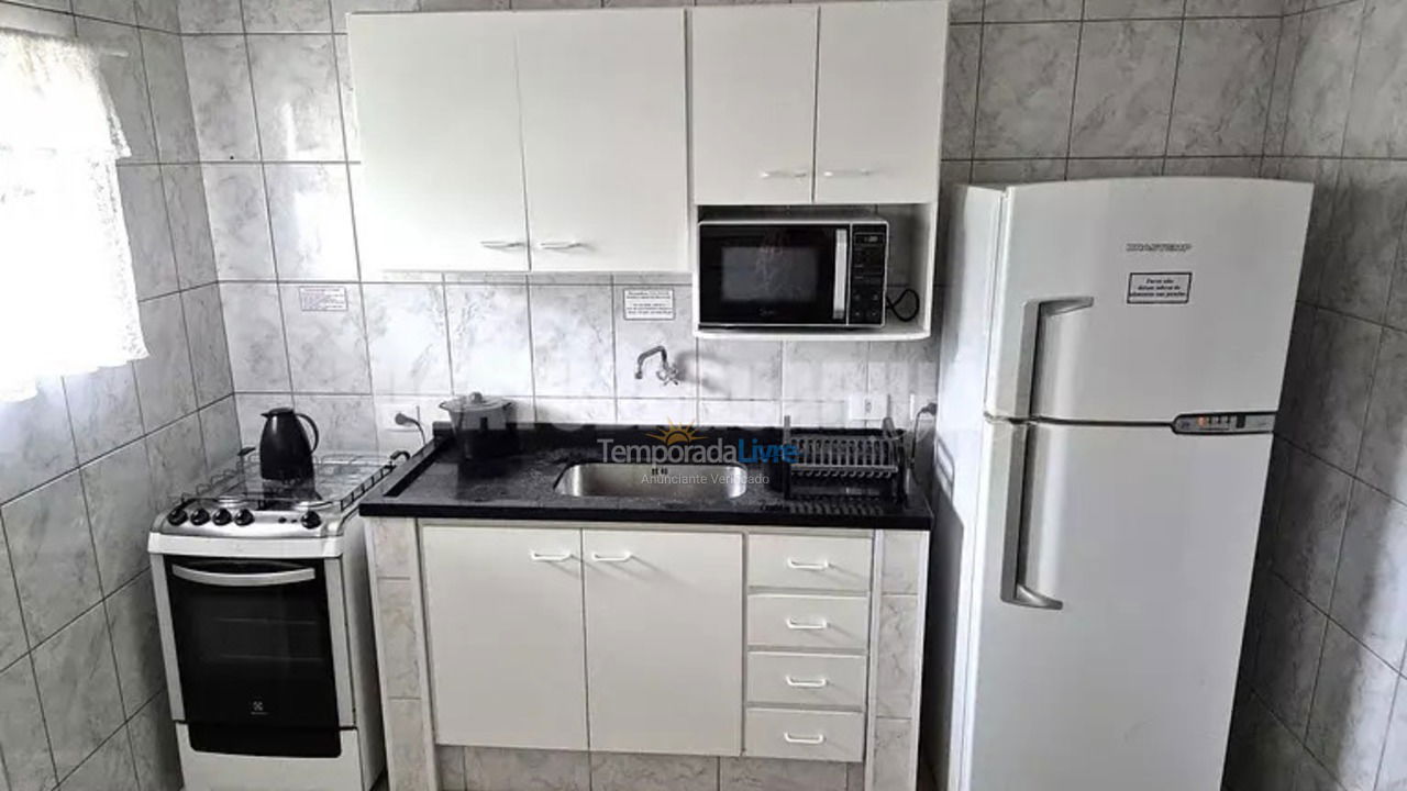 Apartment for vacation rental in Guarujá (Enseada)