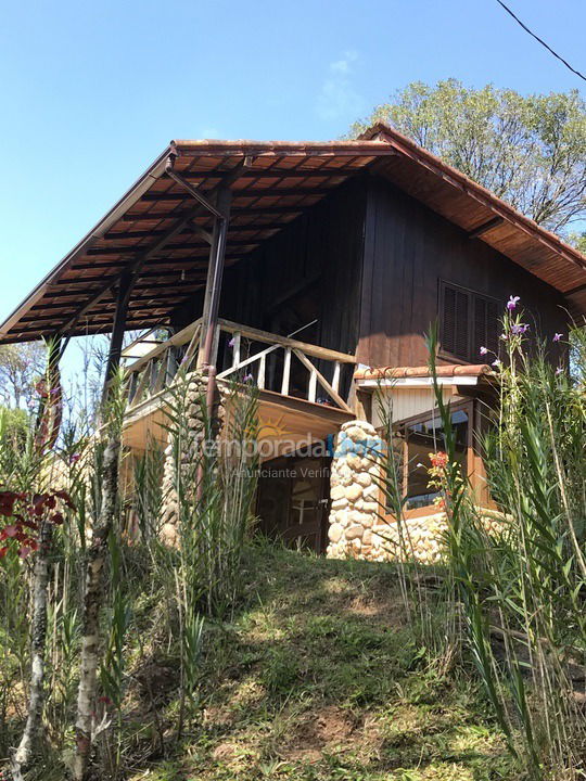 Casa para aluguel de temporada em Nova Friburgo (Macaé de Cima)