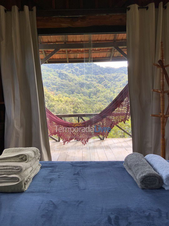 Casa para aluguel de temporada em Nova Friburgo (Macaé de Cima)