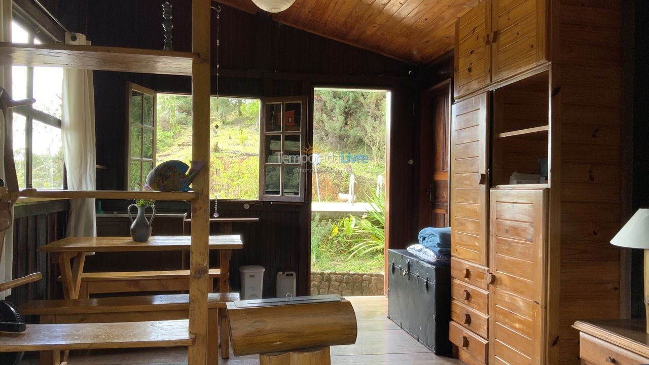 Casa para aluguel de temporada em Nova Friburgo (Macaé de Cima)