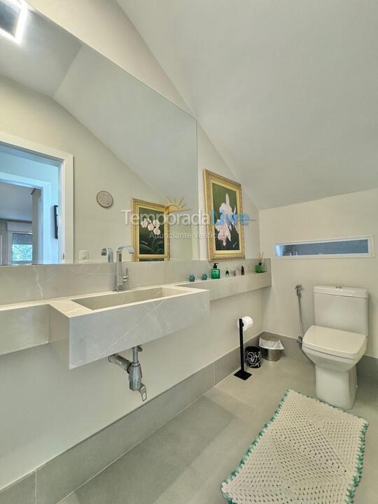 House for vacation rental in São Sebastião (Praia da Baleia)