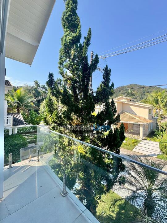 House for vacation rental in São Sebastião (Praia da Baleia)
