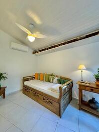 House in a gated community on Juquehy beach CA0311