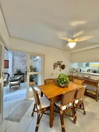 House in a gated community on Juquehy beach CA0311