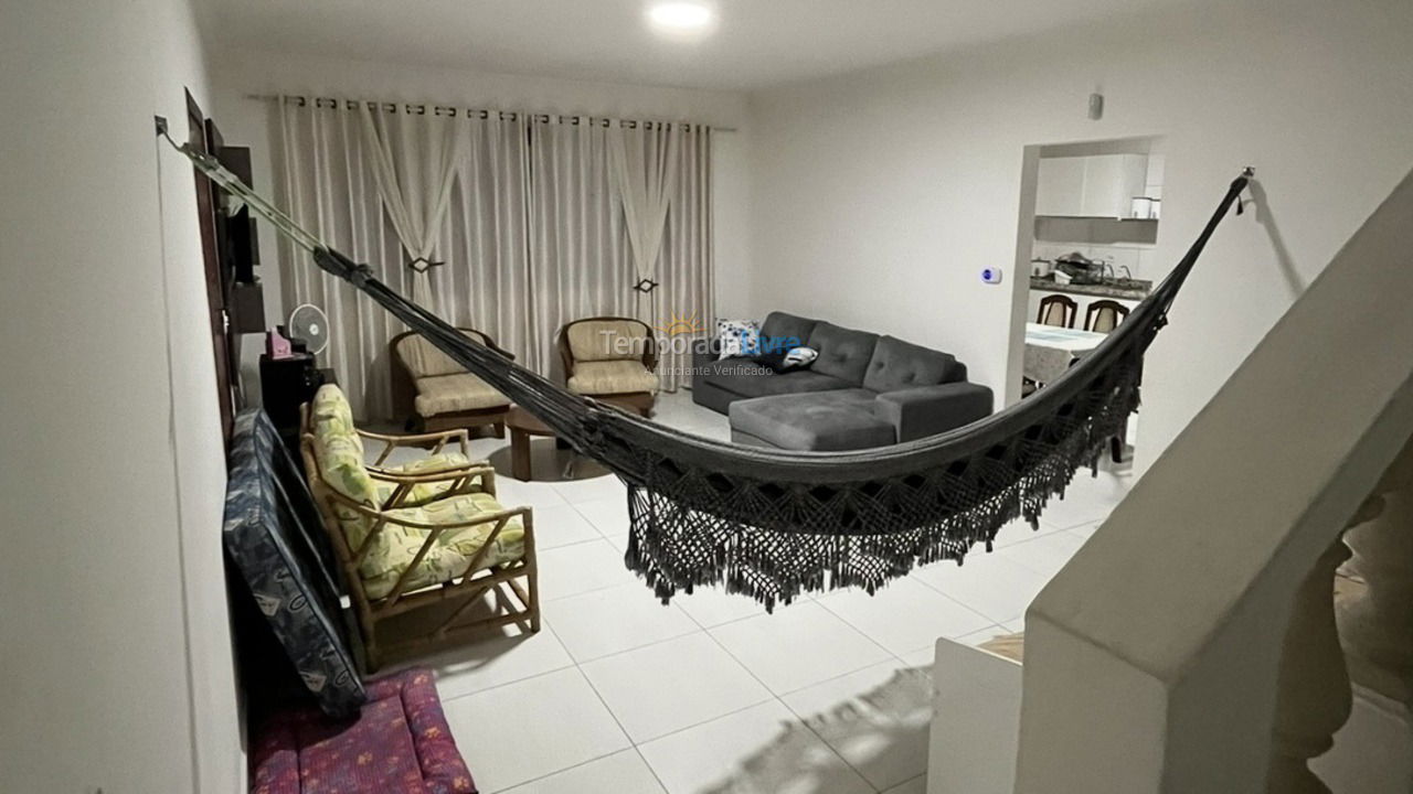 Casa para aluguel de temporada em Peruíbe (Jardim Ribamar)
