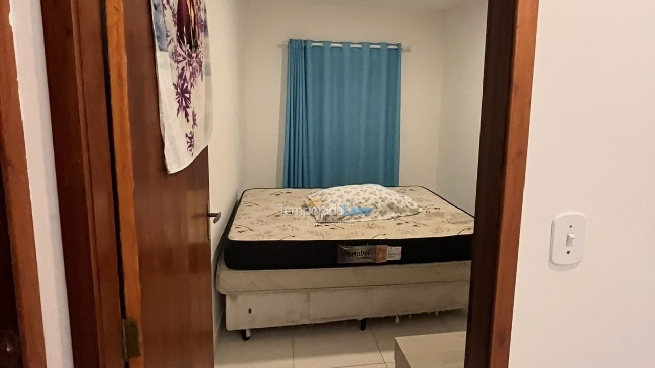 Casa para aluguel de temporada em Peruíbe (Jardim Ribamar)