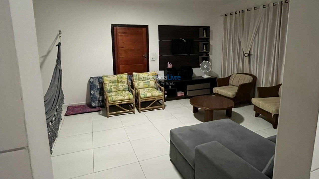 Casa para aluguel de temporada em Peruíbe (Jardim Ribamar)