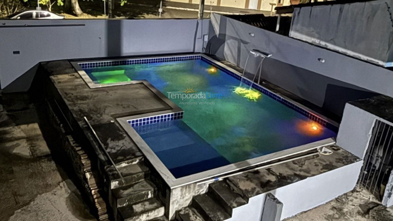 Casa para aluguel de temporada em Peruíbe (Jardim Ribamar)