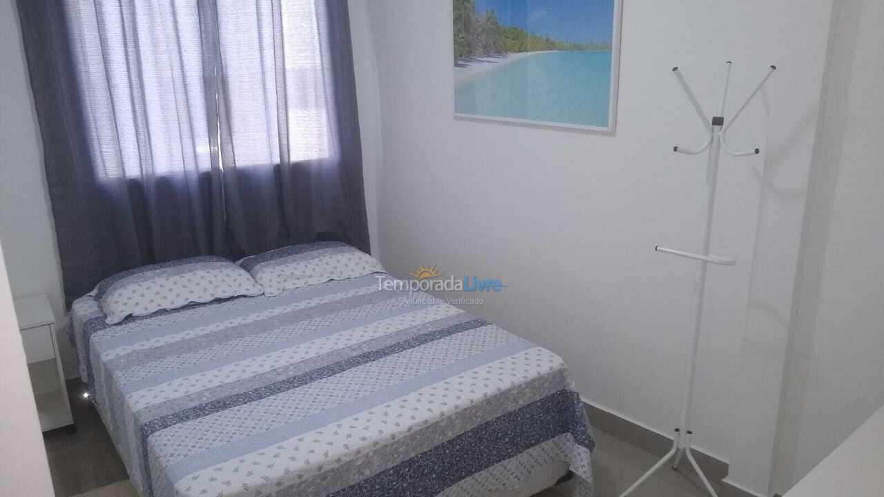 Apartamento para aluguel de temporada em Guarujá (Pitangueiras)