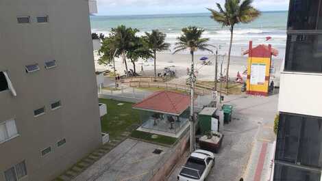Apartamento para alugar em Itapema - Meia Praia