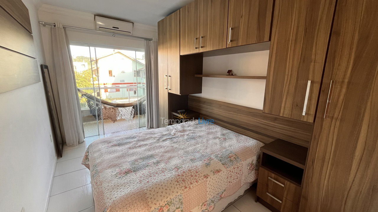 House for vacation rental in Bombinhas (Praia de Bombas)